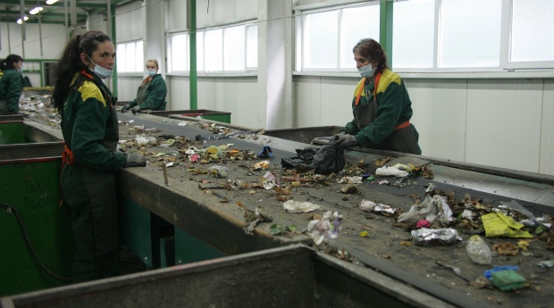 Премьер Болгарии поблагодарил ЕК за проект софийского завода по переработке отходов