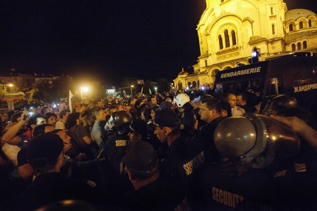 Политолог: Акции протеста в Болгарии – зеркало событий в Турции