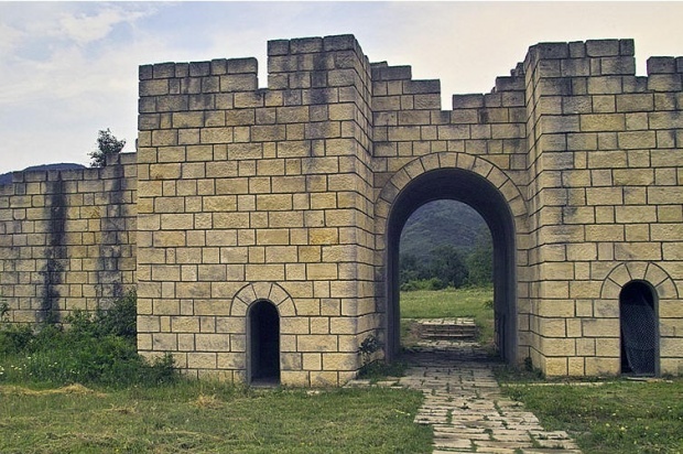 Болгарские археологи обнаружили средневековый водопровод в Великом Преславе