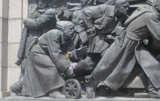 Болгария готовится отметить День Победы: 9 мая "Бессмертный полк" пройдет во всех больших городах