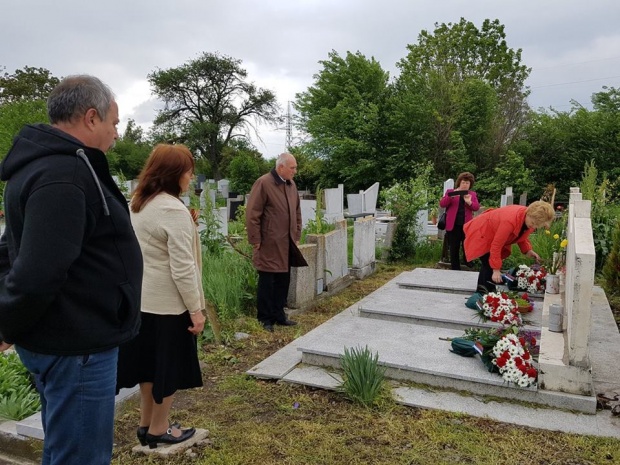 В болгарском селе Мрамор прошла памятная церемония, посвященная советским солдатам