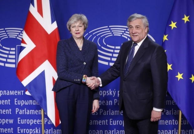 Антонио Таяни:  ЕС и Великобритания находятся на грани "гуманитарной катастрофы"
