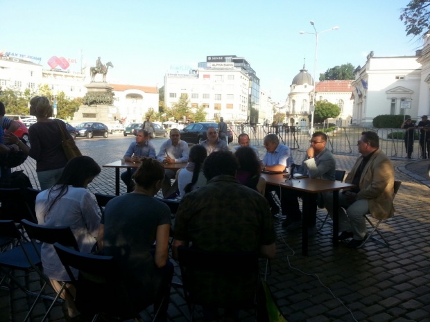 Блок реформаторов обсудил актуализацию бюджета под открытым небом