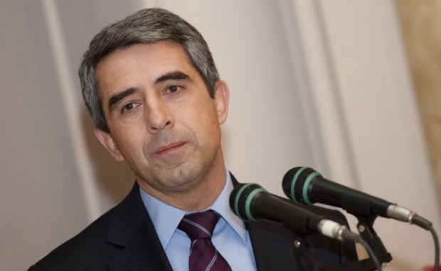 Президент Болгарии открыт к идее изменения Конституции