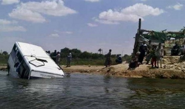 В результате ДТП близ Каира погибли не менее 35 человек