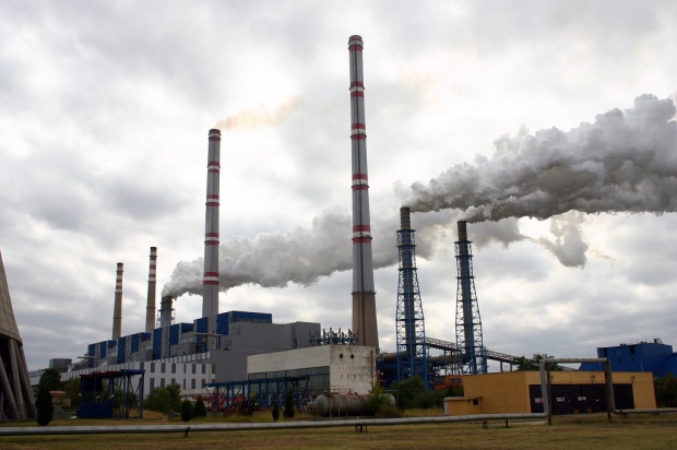 Теплофикации и ЭРП в Болгарии требуют повысить цену на электроэнергию и отопление