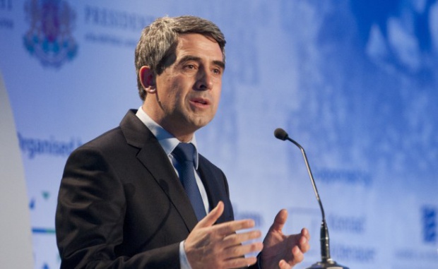 Президент Болгарии обратился в Конституционный суд