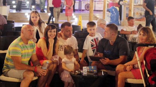 Дворкович: За последние сутки из Египта вывезено порядка 11 тысяч российских туристов