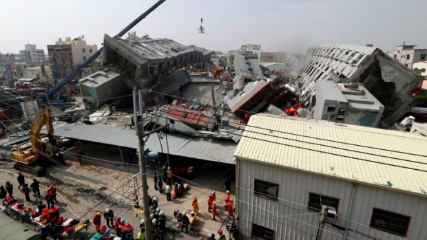 Жертвами землетрясения на Тайване стали уже 23 человека, среди жертв шестилетний ребенок