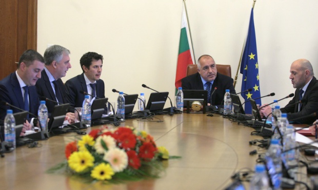 МИД Болгарии уменьшает привилегии почетных консулов в стране