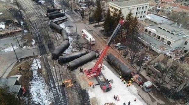 Суд в Болгарии оставил машиниста взорвавшегося на станции Хитрино поезда под постоянным арестом