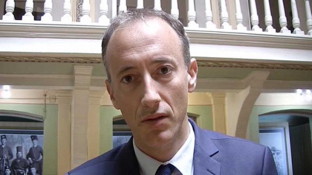 С сентября в Болгарии зарплату учителям увеличат на 15%