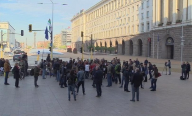 Журналисты в Болгарии вышли на протест в защиту свободы слова