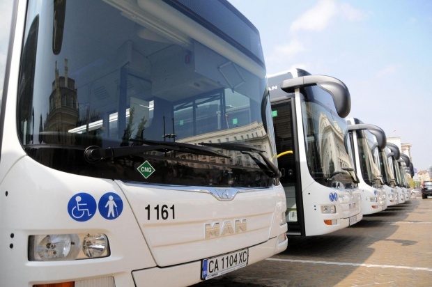 Водители столичного электротранспорта в Болгарии наденут желтые жилеты в знак протеста