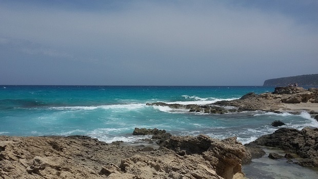 Болгария рассматривает вопрос о субсидировании чартерных рейсов из России