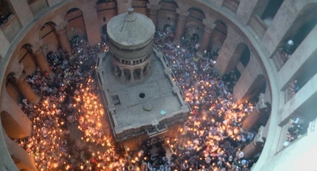 Церковно-государственная делегация из Болгарии отправилась в Иерусалим за Благодатным огнем