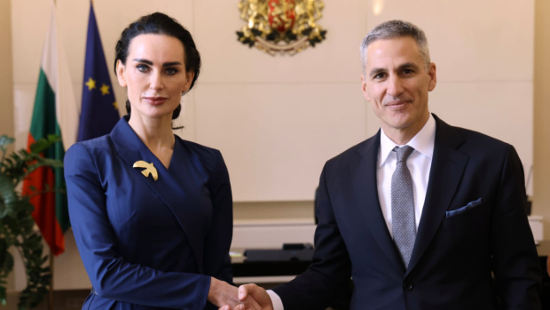 Премьер-министр: Болгария продолжит поддерживать справедливое дело Украины